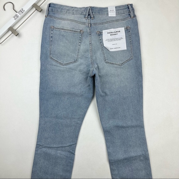 NWT GOOD AMERICAN Good Curve Skinny Crossover Jeans - Picture 2 of 15